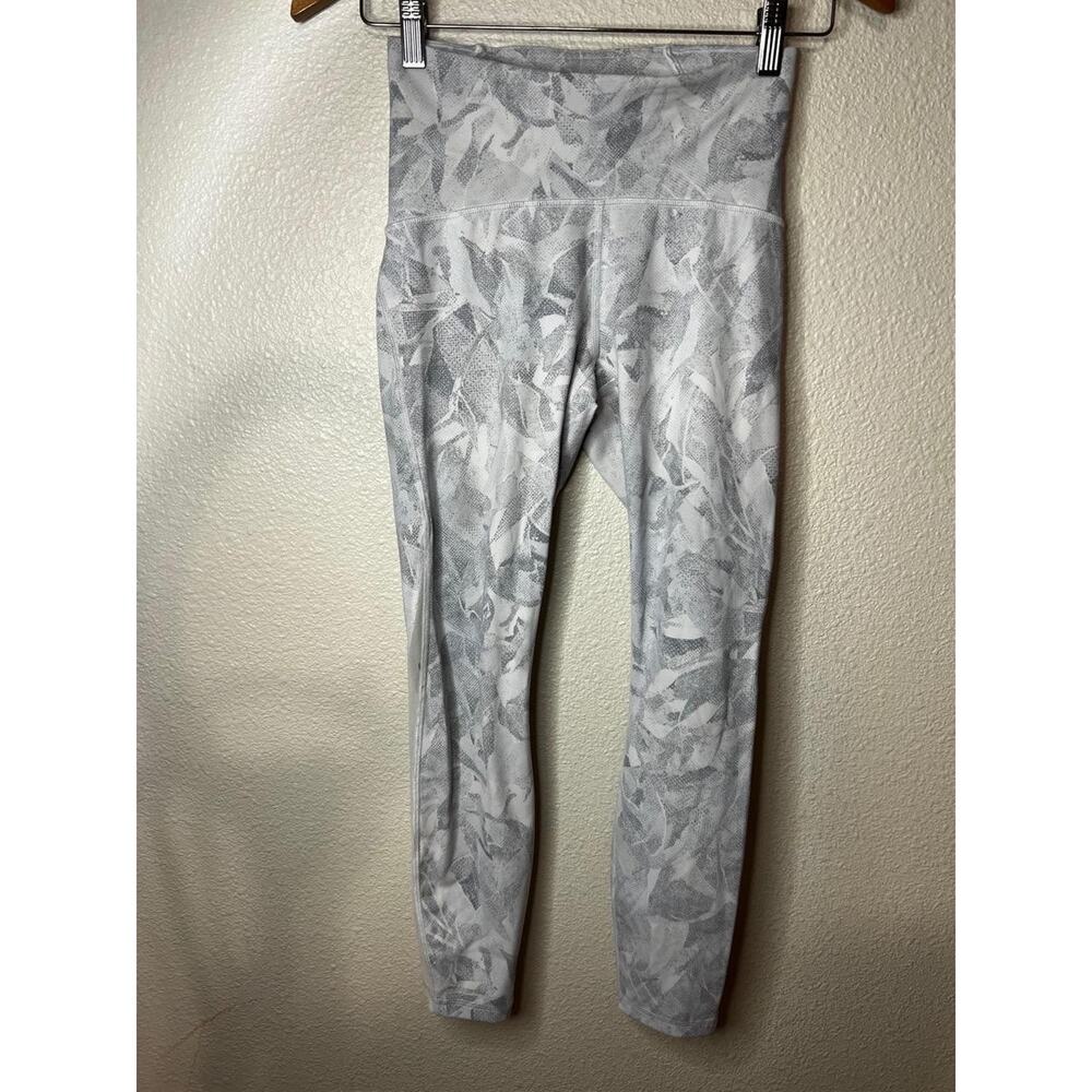 Lululemon Train Times 7/8 Pant 25" High Waist Leggings Athletic Activewear 4